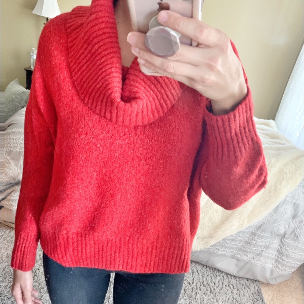 AUTHENTIC MICHEAL KORS Sweater ✨